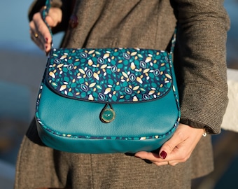 Women's shoulder bag REVERSIBLE imitation leather turquoise blue duck and fabric printed mustard leaves navy blue