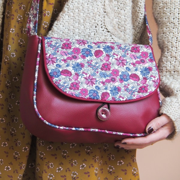 Bolso bandolera REVERSIBLE de mujer en símil piel rojo burdeos y tejido estampado flores Lulu, estilo liberty