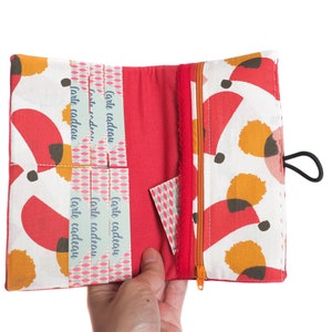 Portefeuille femme compagnon simili cuir rouge vif tissu imprimé rouge et jaune moutarde Matilda