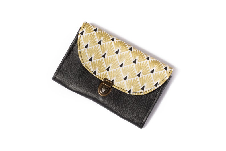 Lucie woman wallet satchel satchel imitation black leather and geometric gold printed fabric image 6