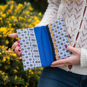 Portefeuille femme compagnon Sunny simili cuir jaune tissu imprimé géométrique jaune et bleu