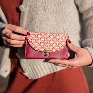 Women's coin purse attaches retro Sarah satchel in burgundy red imitation leather and geometric printed fabric image 7