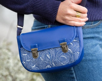 Sac à main bandoulière femme Océan en simili cuir bleu électrique et tissu imprimé vagues