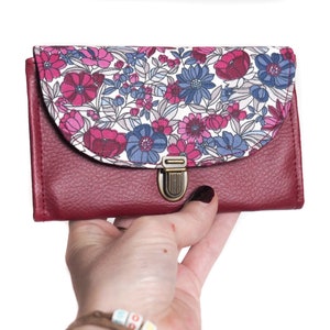 Women's purse attaches satchel in burgundy red imitation leather and liberty style flower print fabric image 2