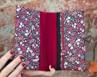 Women's companion wallet in imitation leather Julie, burgundy red, flower print fabric