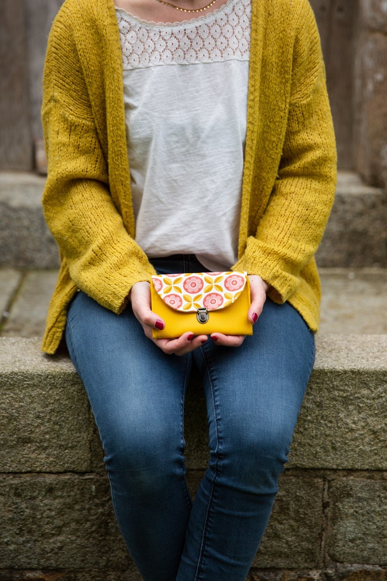 Charlie women's purse attaches yellow faux leather satchel and pink and yellow retro fabric image 6