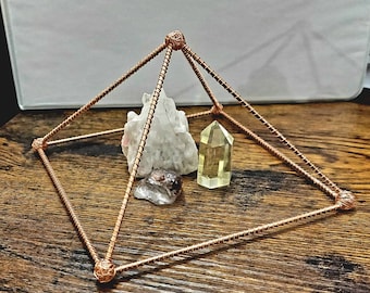 Pyramid of Giza/ Copper Giza Pyramid/ Crystal Charging Pyramid