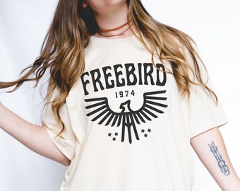 Freebird Graphic Tee: Retro Rock Band Oversized T-Shirt
