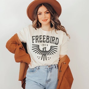 Free Bird Shirt | Boho Graphic Tee | Retro Band Shirt |  | Vintage Rock Shirt |  Oversized T-Shirt