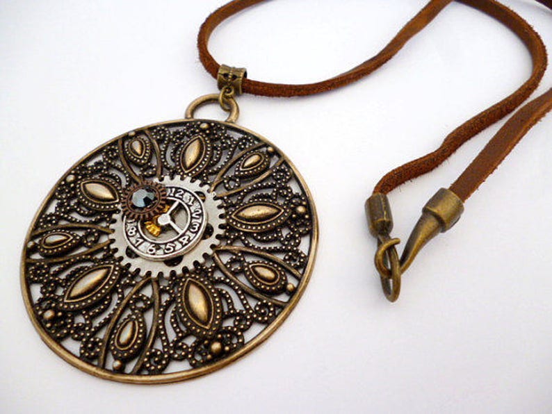 Large Steampunk Necklace/_STN85420734/_Steampunk Accessories/_Necklaces/_Large Round /_Gift Ideas