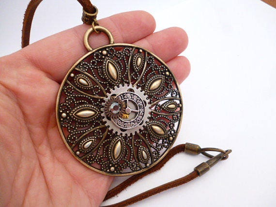 Large Steampunk Necklace/_STN85420734/_Steampunk Accessories/_Necklaces/_Large Round /_Gift Ideas