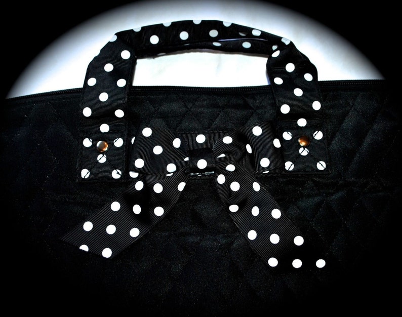 Quilted Garment Bags High Quality Free Shipping Available in 3 Color