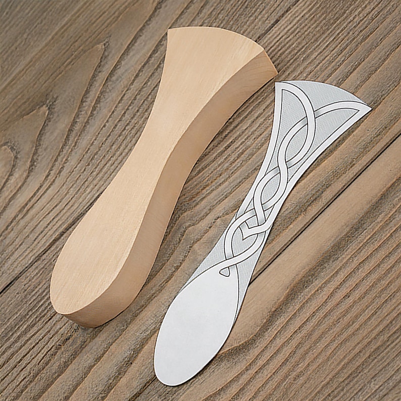 Handmade spoon project kit including tools, patterns, and a video tutorial.
