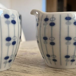 Vintage Blue and White MCM Arzberg 403  Sugar and Creamer Set in Excellent Condition