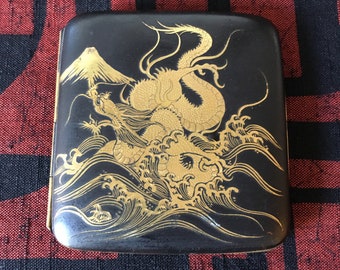 Mid-Century Fujiyama Laquer and Gilt Brass Cigarette Case