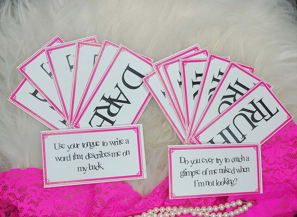 Bedroom Games Sexy Truth or Dare Game for Couples - Etsy