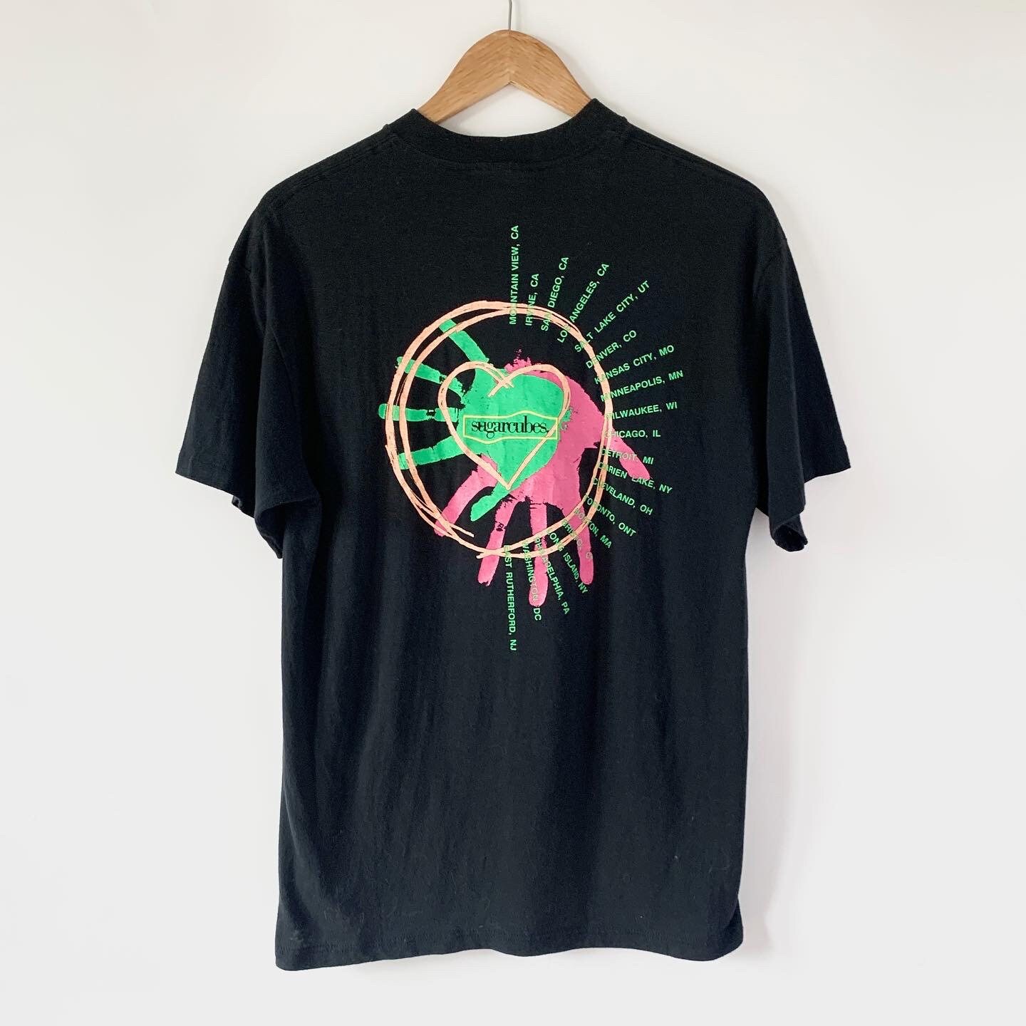 1988 シュガーキューブス ヴィンテージ ツアー バンド Tシャツ 1988 シュガーキューブス ヴィンテージ ツアー バンド Tシャツ