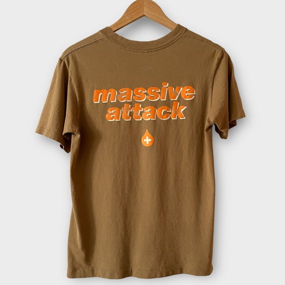 ミュージシャン Massive Attack Eurochild Tee 90s Vintage Massive Attack Eurochild Shirt - Etsy