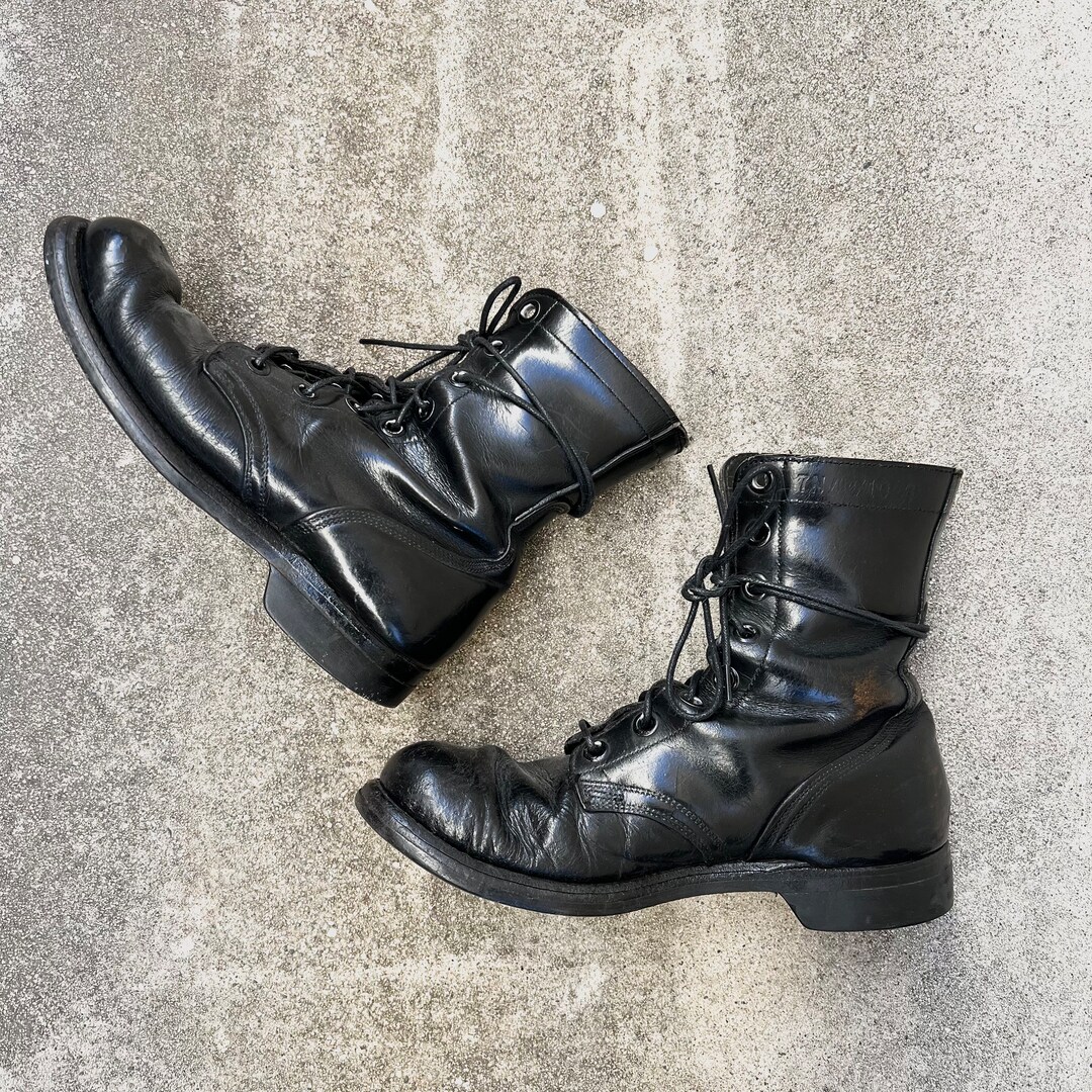 解説: agnes b. Vintage Military Boots Vintage Military Combat Issued Boots Army Size 8.5W