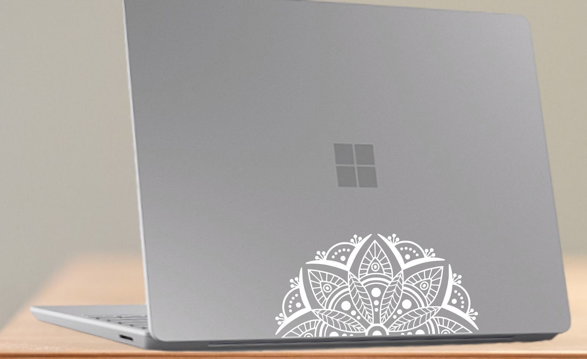 Squiddy Floral Letter E Sticker - 4 Inch Rose Design Vinyl Decal For Laptop & Car