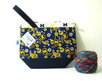 UofM Cinch Sack, Canvas Project Bag, Drawstring Bag, Knitting Bag, Yarn Tote, Yarn Storage, wrist strap