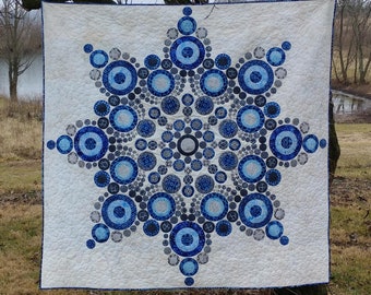 PAPER Flurry Quilt Pattern by Slice of Pi Quilts [Winter snowflake quilt pattern]