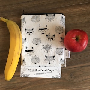 Raccoon - Forest Creature Réutilisable Lavable Lavable Lavable Taille de sandwich taille zippée Lave-linge facile à laver