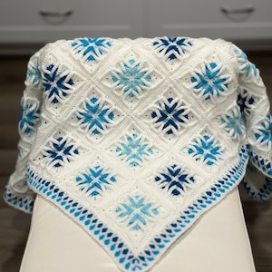 Cathedral Windows Blanket