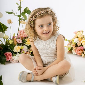 Lace flower girl dress, boho flower girl dress, good for baptism dress or first communion dress, cotton lining, confortable and washable