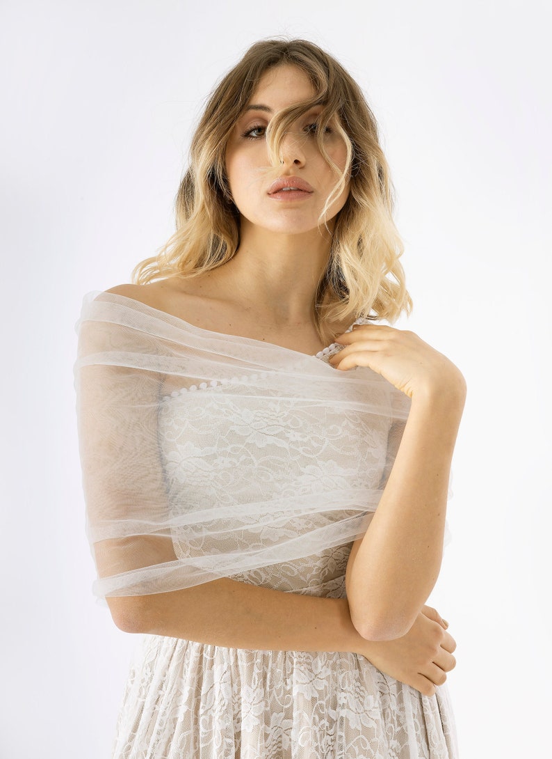 Tulle bridal cape, wedding dress topper, wedding cape, sheer cape, wedding bolero, tulle bolero, white wedding shawl to cover shoulders