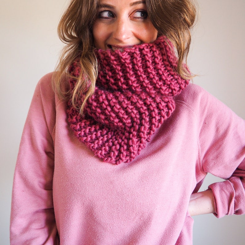 Knit Kit Beginners Snood & Bonus Pattern image 9