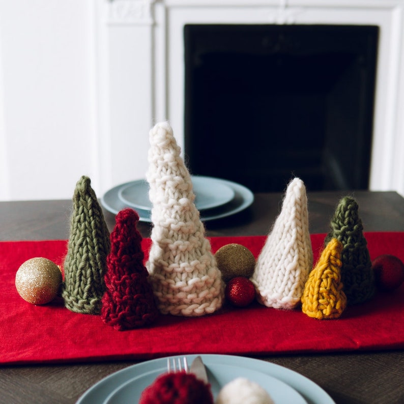 Knit Kit Super Chunky Christmas Trees Make your own festive decorations image 3