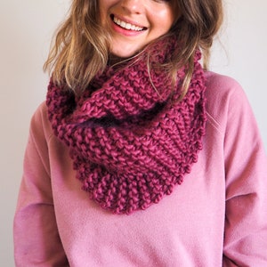 Knit Kit Beginners Snood & Bonus Pattern image 7