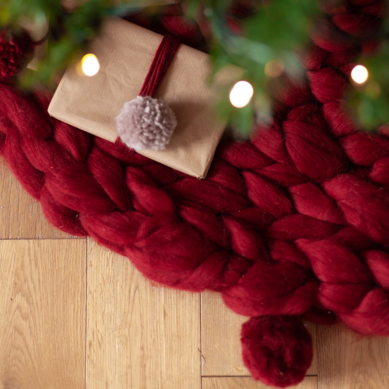 Giant Knitted Christmas Tree Skirt Christmas Home Decor FREE UK Shipping image 2