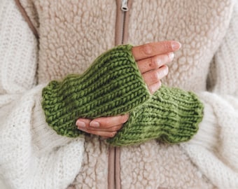 Knit Kit - Foragers Fingerless Gloves / Knitted wrist warmers
