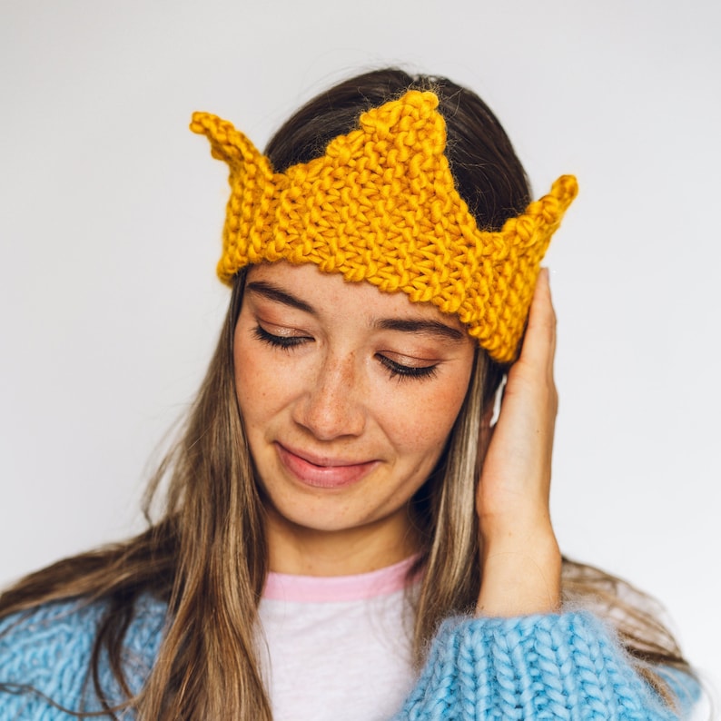 Christmas Crown Super Chunky Knitted Mustard Crown Perfect for children, dogs or adults FREE UK Delivery image 1