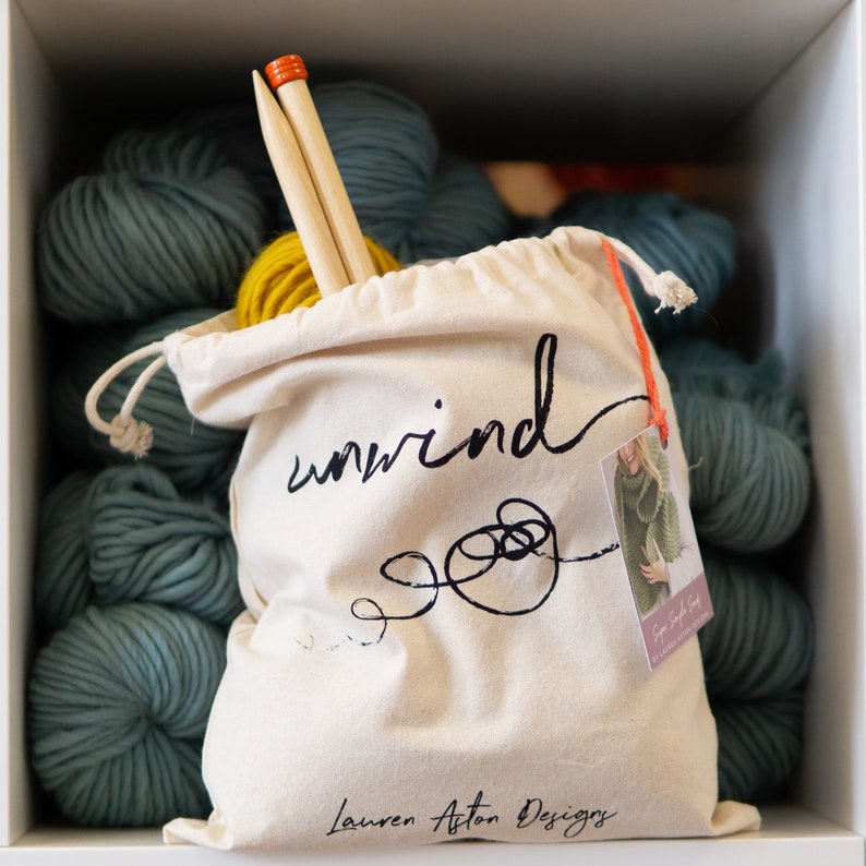 LAD Knitting Bag Unwind Small ethical storage bag image 2