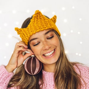 Christmas Crown Super Chunky Knitted Mustard Crown Perfect for children, dogs or adults FREE UK Delivery image 8