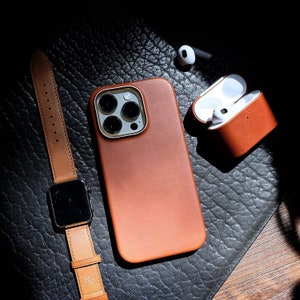 Leather Case - iPhone 14 / 14 Pro / 14 Pro Max / 14 Plus