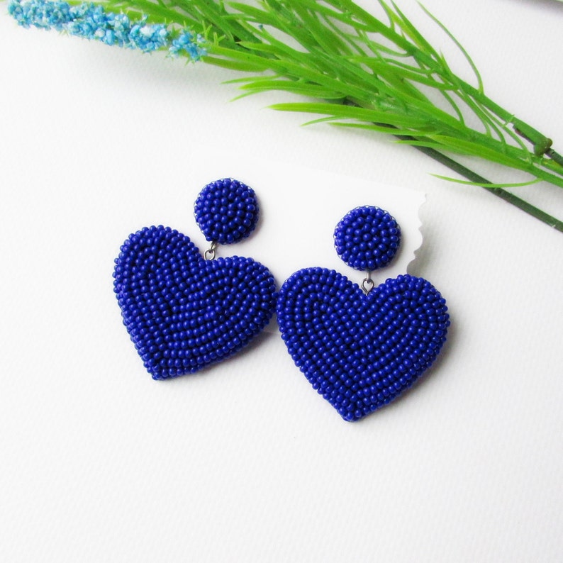 Heart earrings Beadwork earrings Statements earrings Trending Etsy