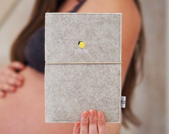 Mother's passport cover "Little One" | A wonderful companion during pregnancy