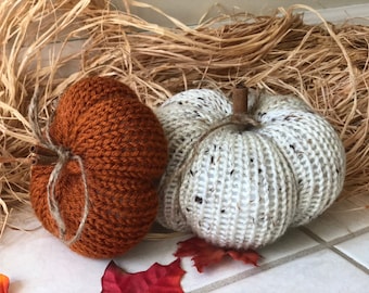 Knit Pumpkins - Fall Decor - Autumn Display - Thanksgiving Centerpiece - Rustic Home Decor yarn pumpkin