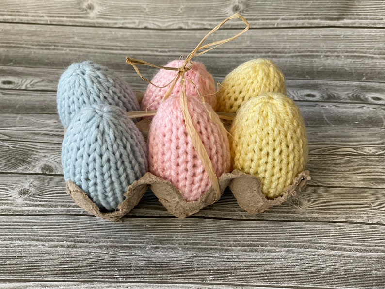 Set of 6 Knit easter Eggs / Home Decor / Easter Decor/ Easter egg / Basket Filler / Easter Gift classic