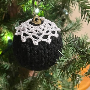 Ruth Bader Ginsburg ornament / Notorious RBG