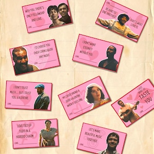 Puede incluir: Una colección de tarjetas rosas de San Valentín con varios mensajes románticos e imágenes de personas. Las tarjetas presentan frases como "Te elegiría antes que licor de maíz" y "Hagamos música hermosa juntos".