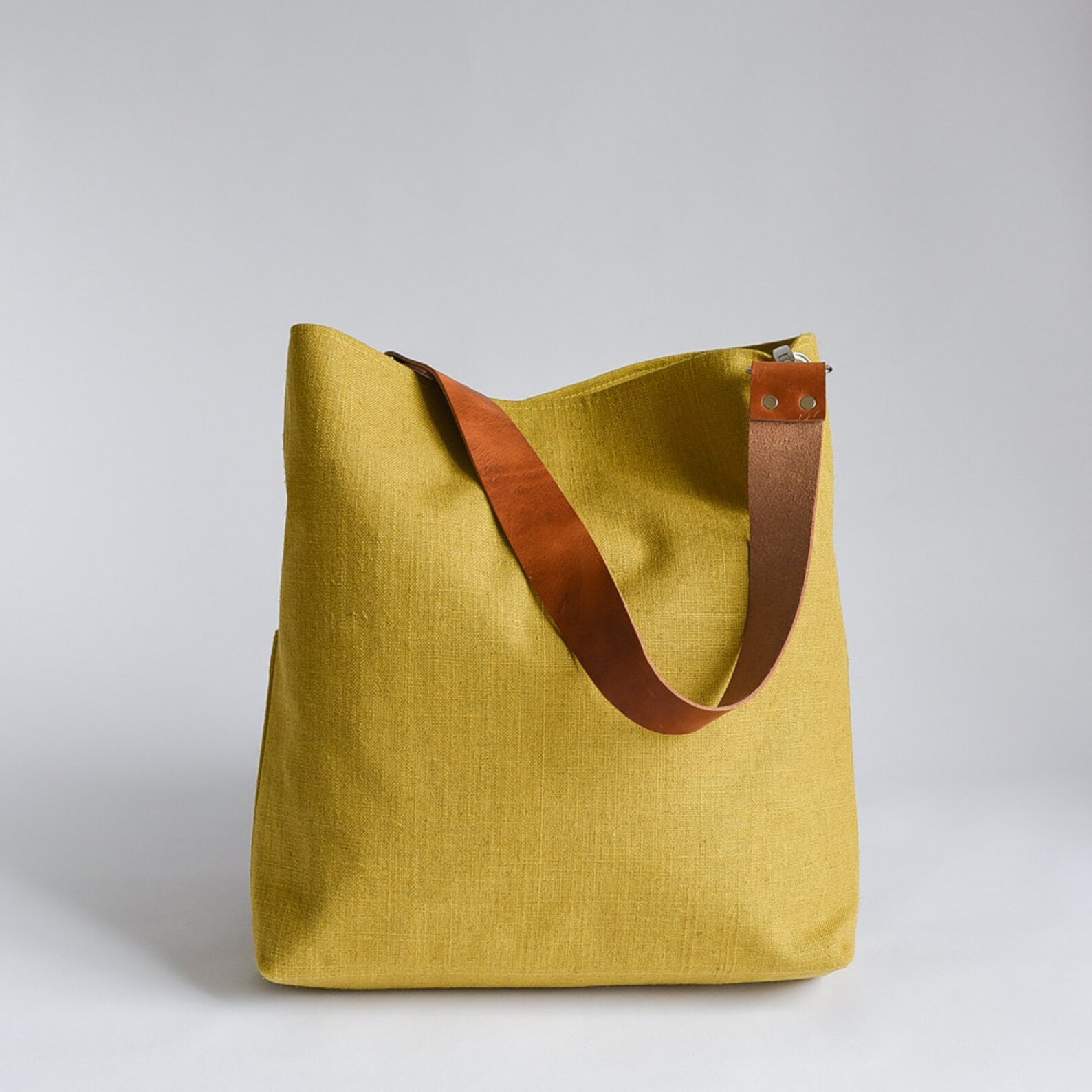 Medium Tote, Natural Linen Tote Bag, Beach Bag, Bucket Bag, Tote Bag, Hobo Tote, Boho Bag