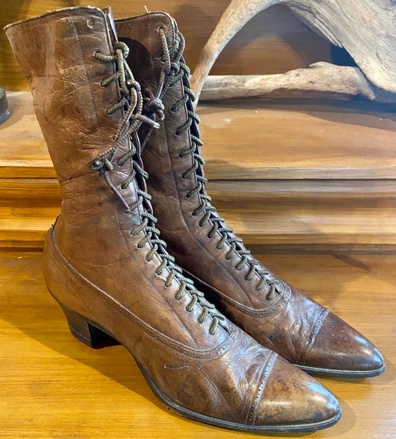 Pr Brown Victorian Ladies Boots