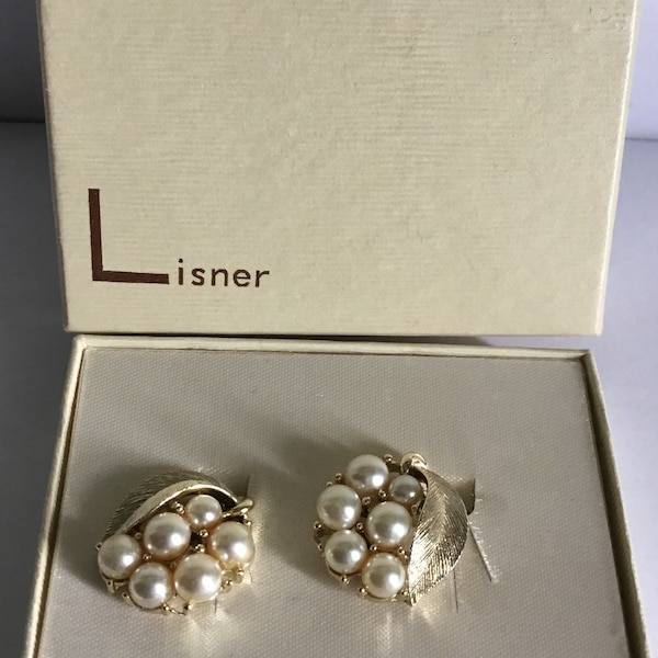 Vintage Lisner Clip on Earrings w/ pearl like berries and gold color leaves