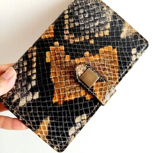 Schlangen leder Dokumentenhülle, Python Reisebrieftasche, Lederpass Kreditkartenhalter, Schlangenleder Geschenk, Unisex Ledergeschenk
