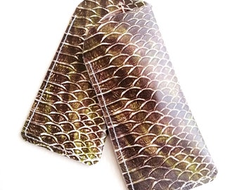 Custodia occhiali pelle rettile, astuccio occhiali verde, custodia occhiali da sole cuoio, regalo unisex